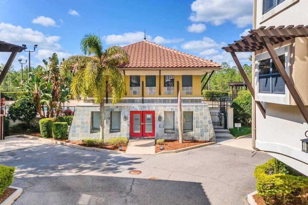Cozy & Elegant 4Br Enchanted Townhouse - 1 Mile To Disney With Resort Pool, Gym, & Jacuzzi オーランド エクステリア 写真